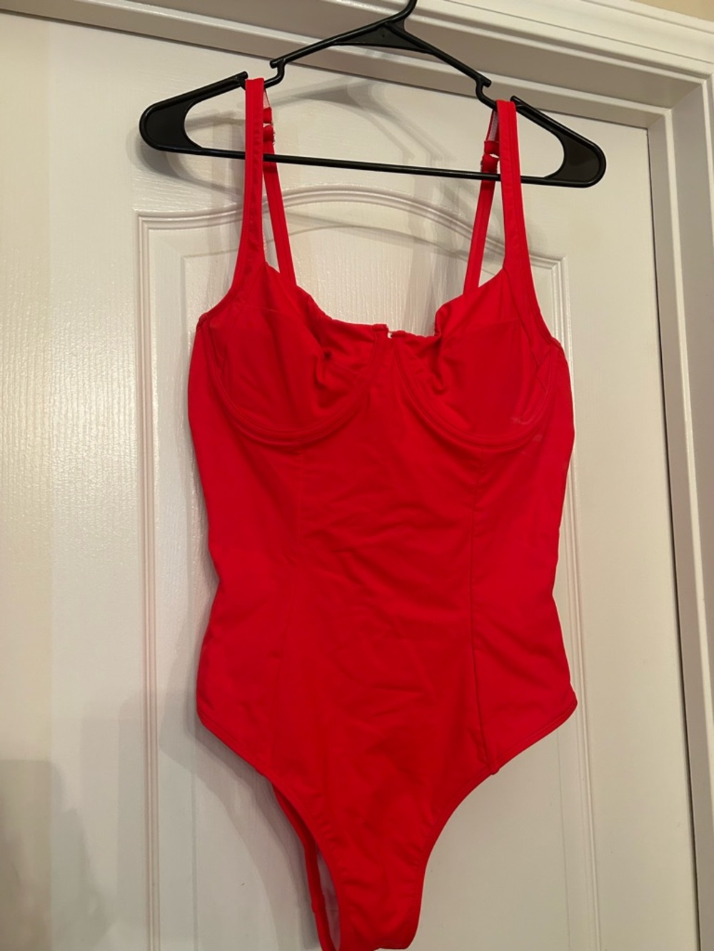 Cupshe Bold Red Underwire One-Piece Swimsuit NEVER WORN!